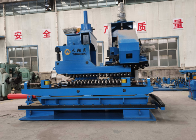 Hydraulic tester 2500 tons